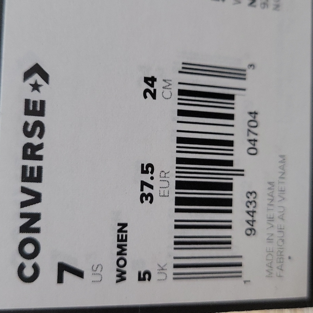 Converse shoes Brand new in the box authentic uper textile. - Picture 12 of 13